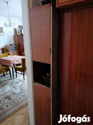 Szekrényke üres helyek kiegészítésére is