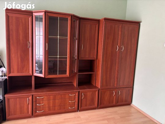 Szekrénysor 2,7x2méter