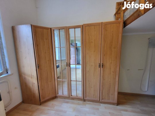 Szekrénysor, jó állqpotban!