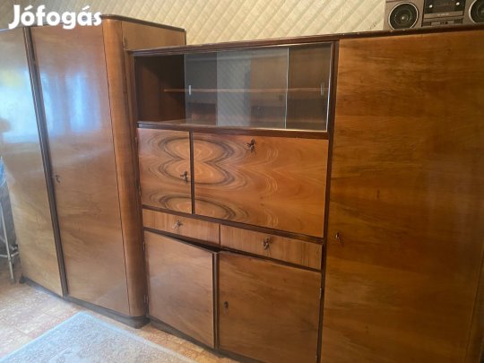 Szekrénysor (régi)