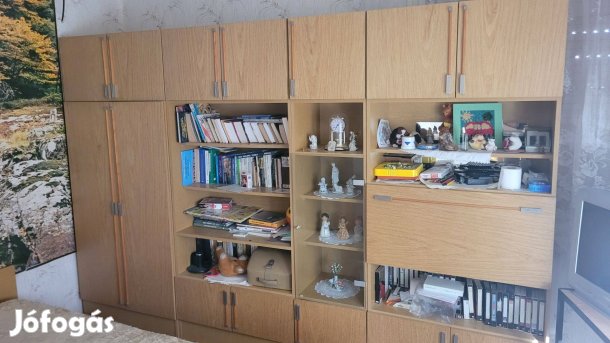 Szekrénysor eladó 315x210cm