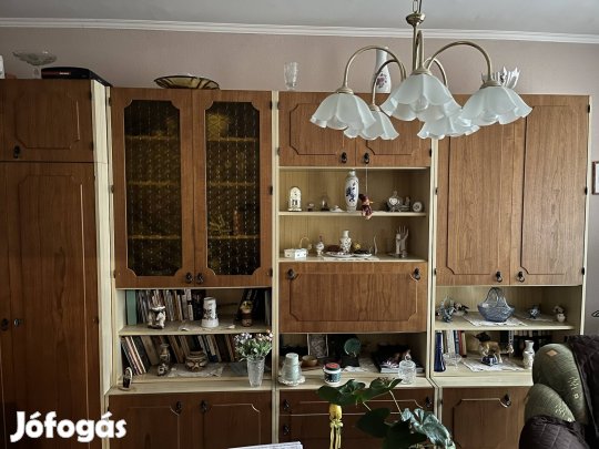 Szekrenysor eladó Szombathelyen