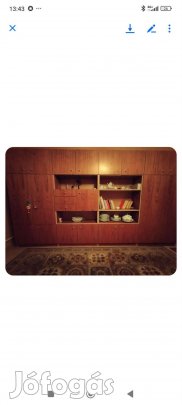 Szekrénysor jó állapotban