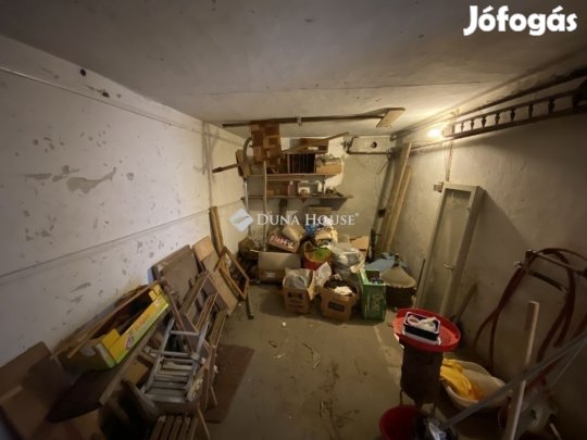 Szekszárdi eladó 164 nm-es ház