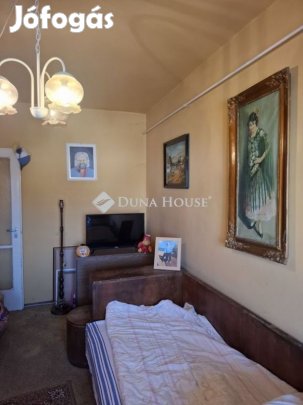 Szekszárdi eladó 52 nm-es lakás