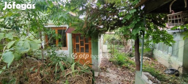 Szekszárdi eladó 82 nm-es ház