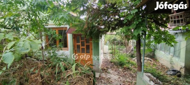 Szekszárdi eladó 82 nm-es ház