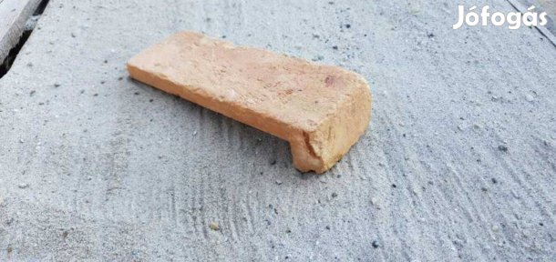 Szeletelt, vágott tégla lépcső rusztikus, antikolt Januári Vásár!