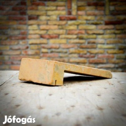 Szeletelt tégla falburkolat antikolt, rusztikus fektetett párkány -20%