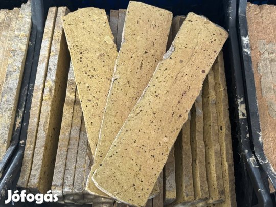 Szeletelt tégla sárga belsőszelet