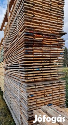 Szélezett fenyő deszka/20 cm széles/4 m hosszú