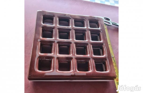 Szellőző Rács 21X21 CM Mázas Kerámia