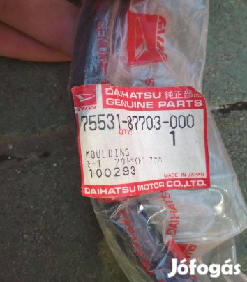 Szélvédőkeret, Daihatsu original