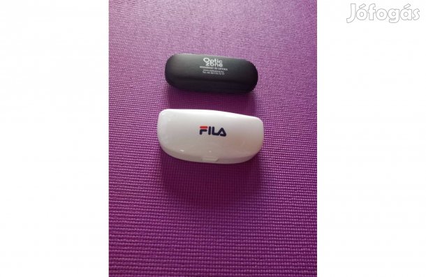 Szemüvegtok 2 féle fehér és fekete