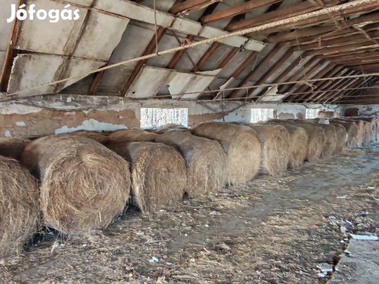 Széna bála120 eladó!