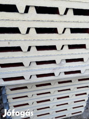 Szendvicspanel tető - 40 mm (bordó színben) - Szolnok