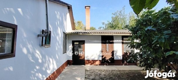 Szentes, Berekhát, takaros kis házikó kicsi kerttel