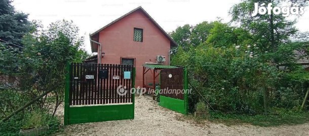 Szentesi 100 nm-es ház eladó