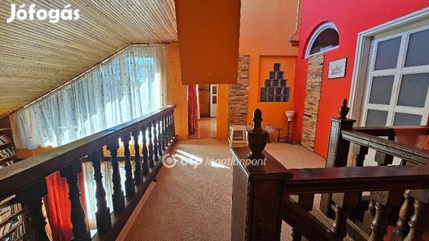 Szentesi 350 nm-es ház eladó