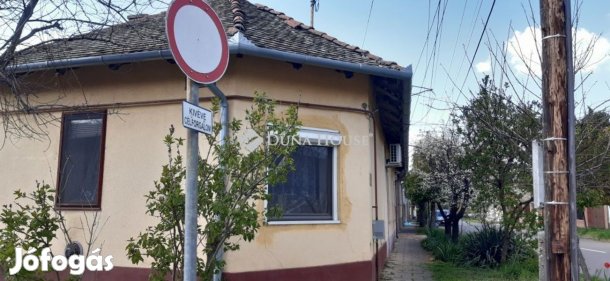 Szentesi eladó 54 nm-es ház