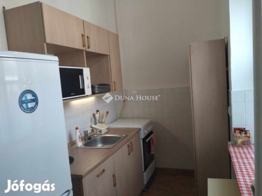 Szentgotthárdi 69 nm-es lakás eladó