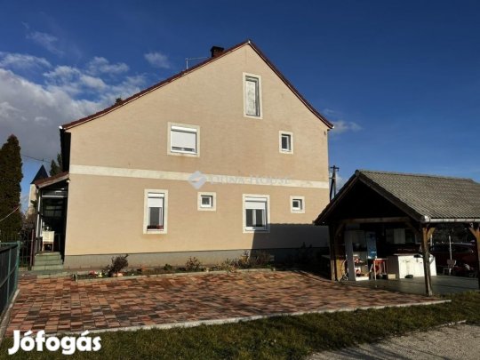 Szentkirályszabadjai eladó 100 nm-es ház