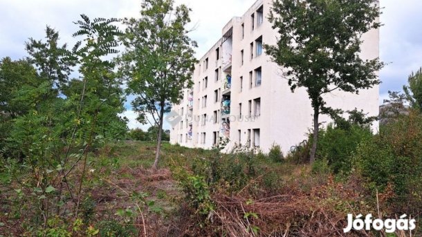 Szentkirályszabadjai eladó 89425 nm-es ipari terület