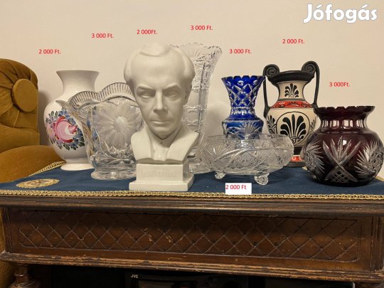 Szép Kristály vázák és Bartók szobor eladók