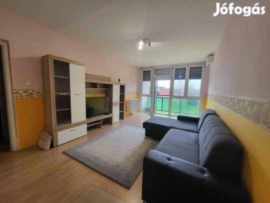 Szép állapotú 2. emeleti egyetemvárosi lakás