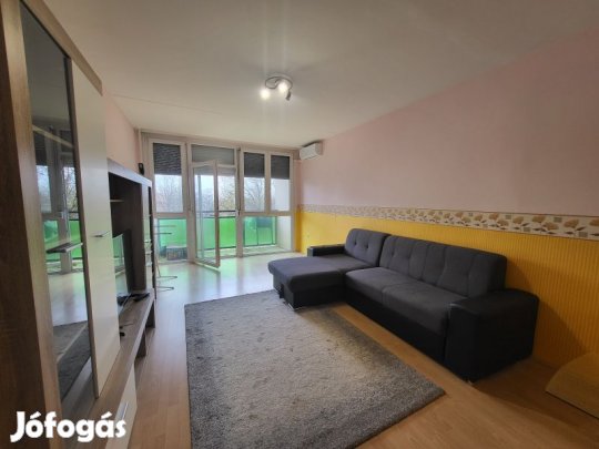 Szép állapotú 2. emeleti egyetemvárosi lakás