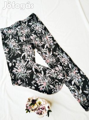 Szép állapotú 38-40 méretű női virágmintás nadrág