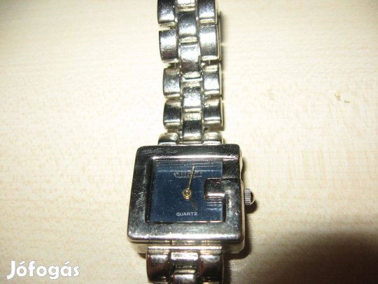 Szép állapotú Gucci Női Karóra Óra Analóg Mutatós eladó áron