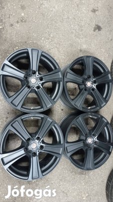 Szép állapotú Motec használt 5x120 lyukosztású 17 colos alu felni