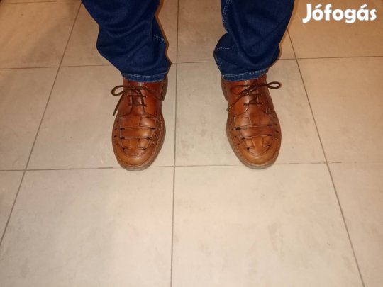 Szép állapotú, Rieker férfi bőrcipő, 41-es.