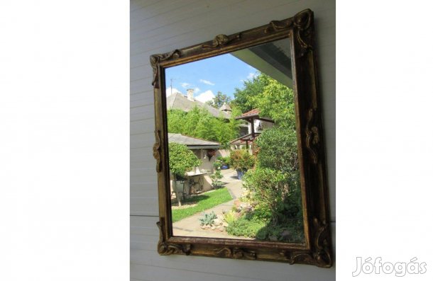 Szép arany fali tükör 65×53 cm