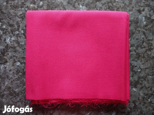 Szép bordós kármin színű gabardin anyag méteráru új