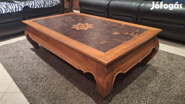 Szép intarziás dohányzóasztal eladó