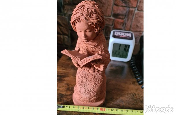 Szép kerámia szobor, jelzett, Tóth László