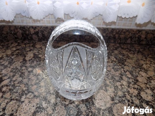 Szép kristály kosár eladó húsvéti dekorációnak is