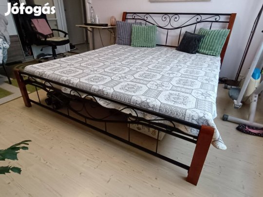 Szép masszív fémfa 180x200 franciaágy vadonatúj 15 cm-es matraccal