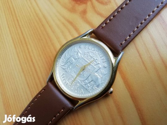 Szép quartz karóra Ausztrál címeres