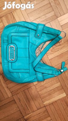 Szép tavaszi Guess taska Zuglóban eladó