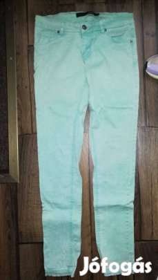 Szép zöld farmernadrág