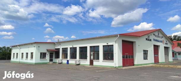 Szerelőcsarnok, régi Rapidspedes kamion szervíz Kiadó!