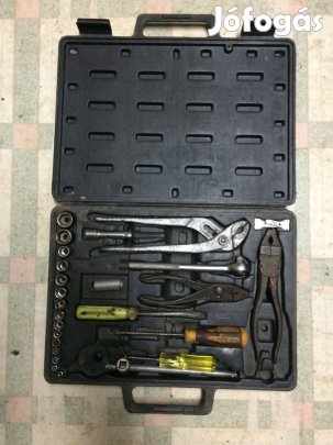 Szerszám készlet fogó + kulcs