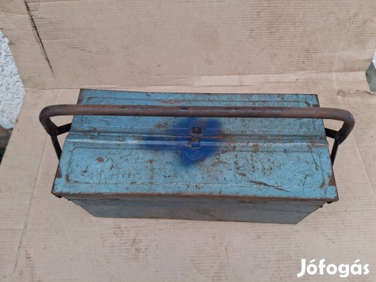 Szerszám vas láda