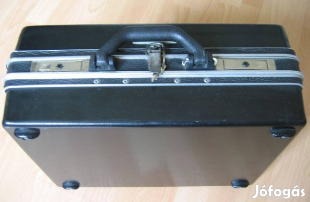 Szerszámos táska eladó