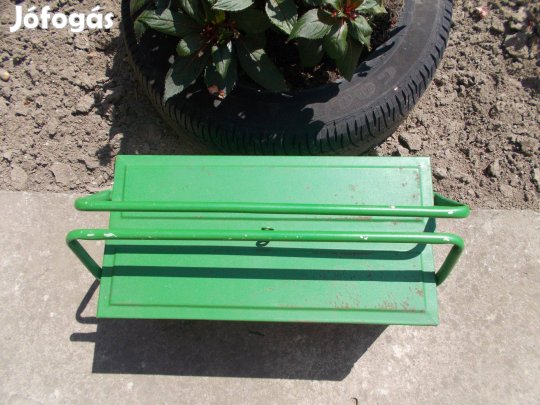 Szerszámosláda , ( hermonika) 430x200x200 mm-es, 5 részes fémből,