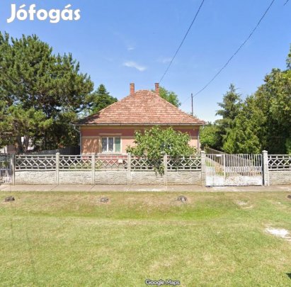 Szigetcsép, Rákóczi utca, 89 m2-es, családi ház, 4 szobás,