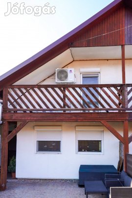 Szigethalmon 76nm-es ikerház